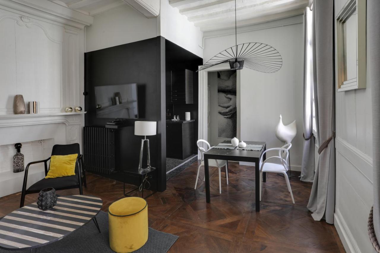 Le Celestia - Centre Historique - Apartment Rennes Bagian luar foto